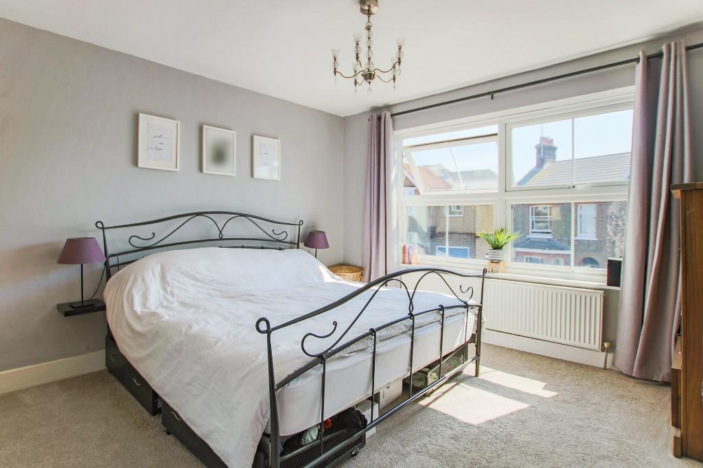 House in Redhill - More