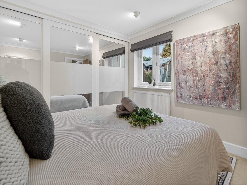 Additional image 20 of Truly distinctive family home, 1 Lamb Lane, Redbourn, AL3