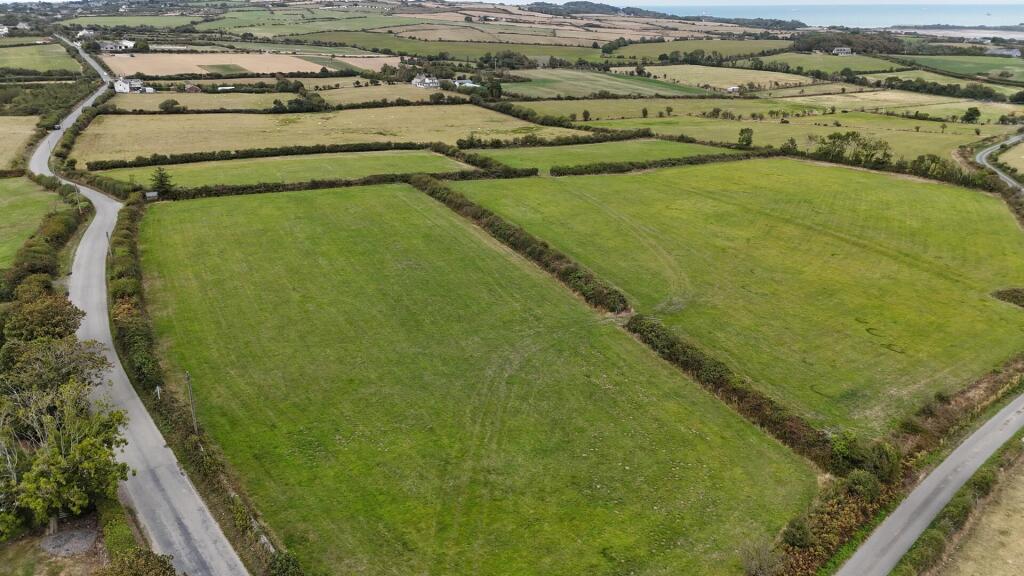 Main image of property: Pengraigwen