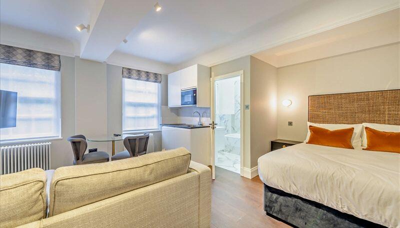 Studio flat for rent