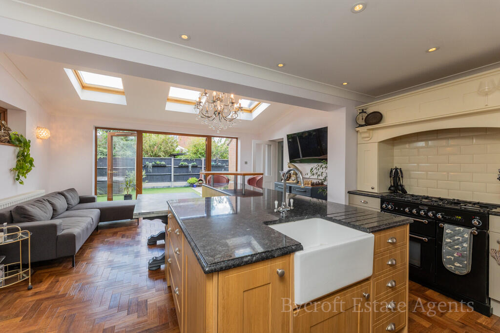 House in Great Yarmouth, Bradwell - View 3