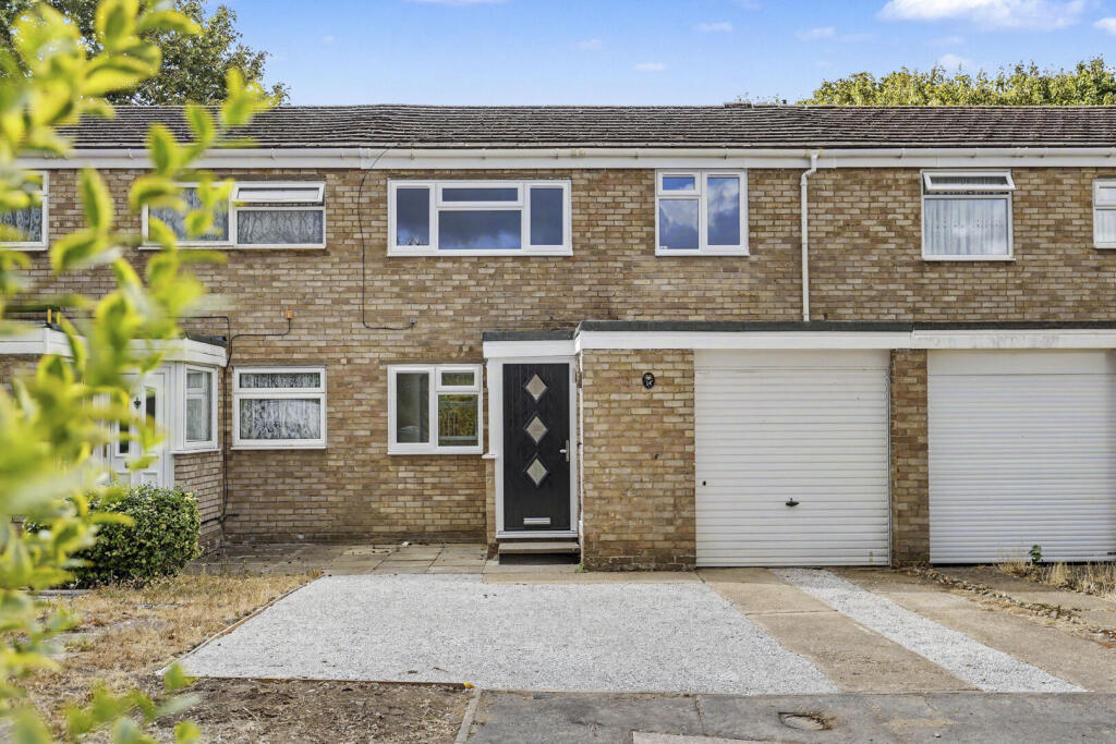 Main image of property: Westmeade Close, Cheshunt, EN7