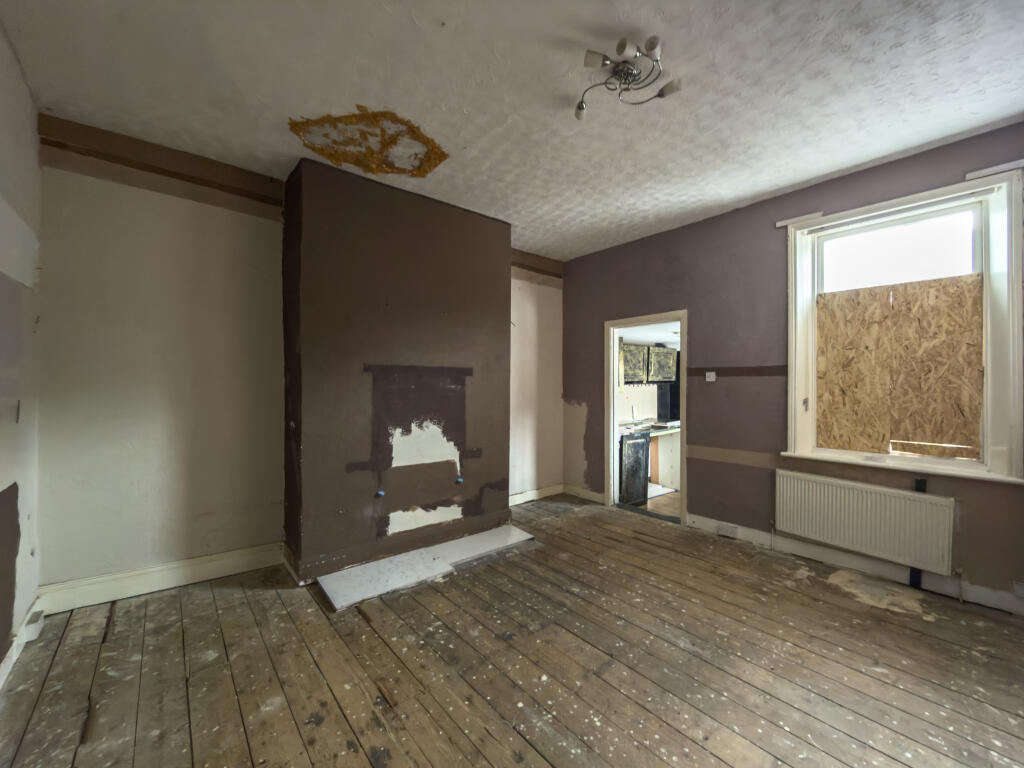 Apartment in Newcastle upon Tyne - View 4