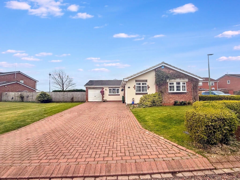 Main image of property: Brackenbeds Close, Pelton, Chester Le Street, Durham, DH2 1XJ