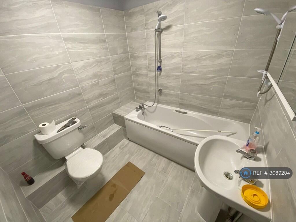 Main image of property: Bevois Hill, Southampton, SO14