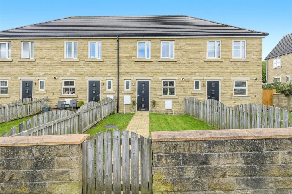 Main image of property: 3, Roundhill Gardens, Elland, HX5 0DX