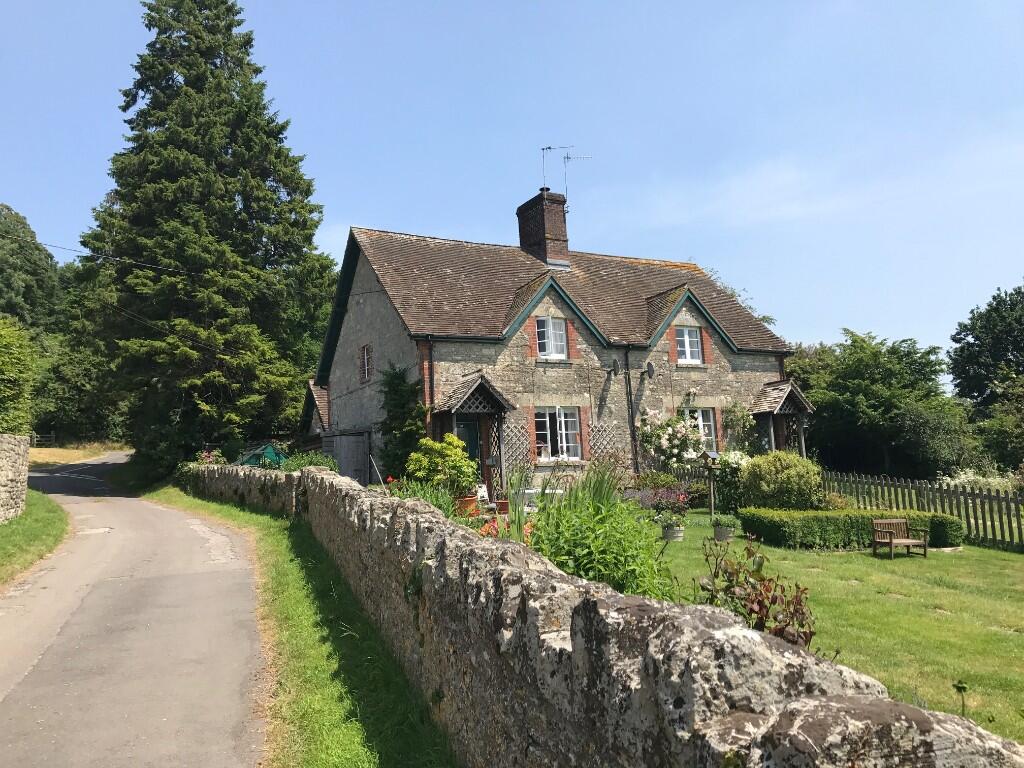 Main image of property: 94 Ridge, Chilmark, Salisbury, Wiltshire, SP3 5BS