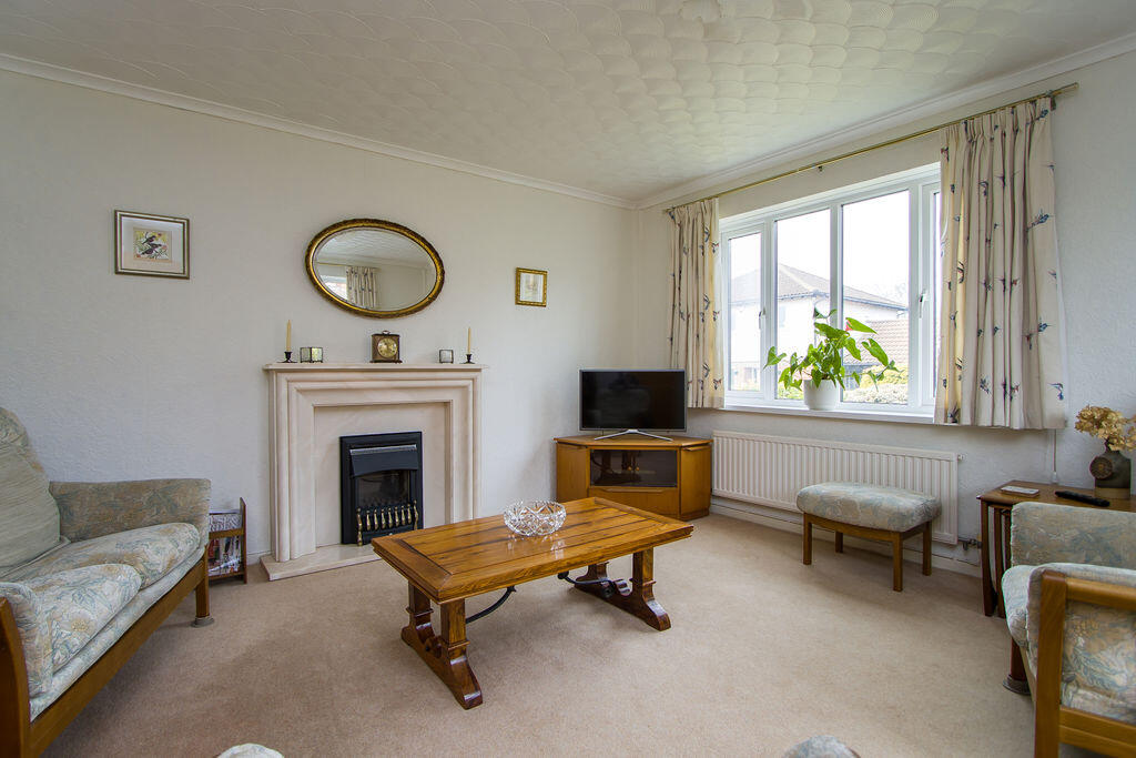 House in Penarth, Cosmeston - View 2