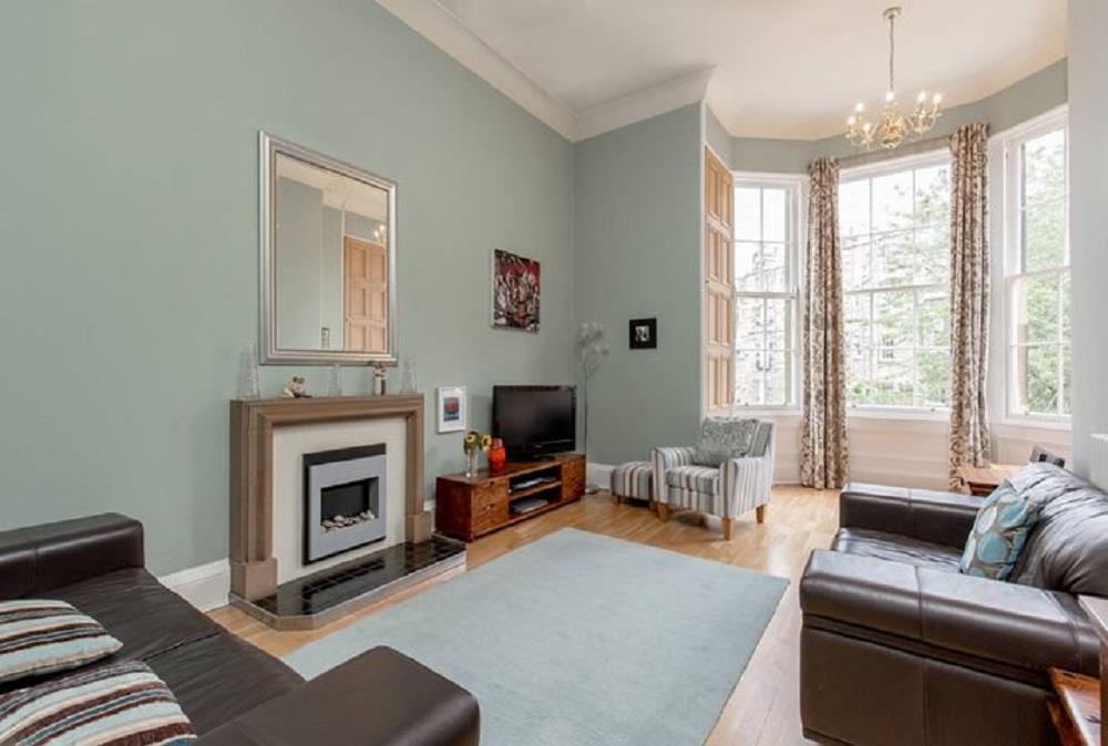 Apartment in Edinburgh - View 2