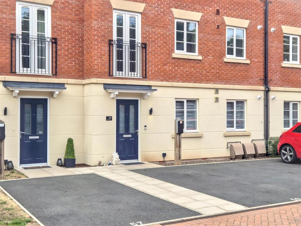 Apartment in Shrewsbury - View 2