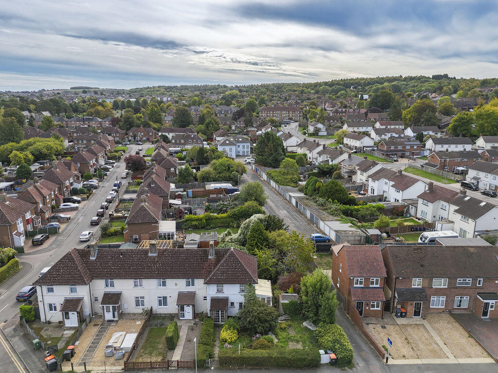House in Luton - More