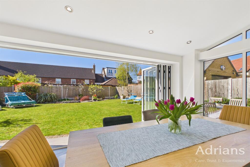 House in Chelmsford, Chelmer - View 2