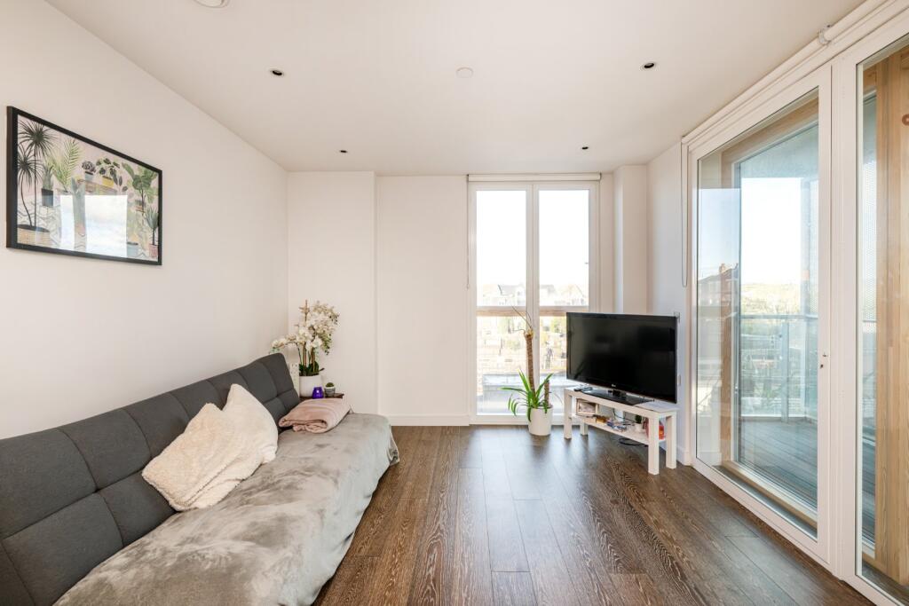 Main image of property: Queen's Park Place