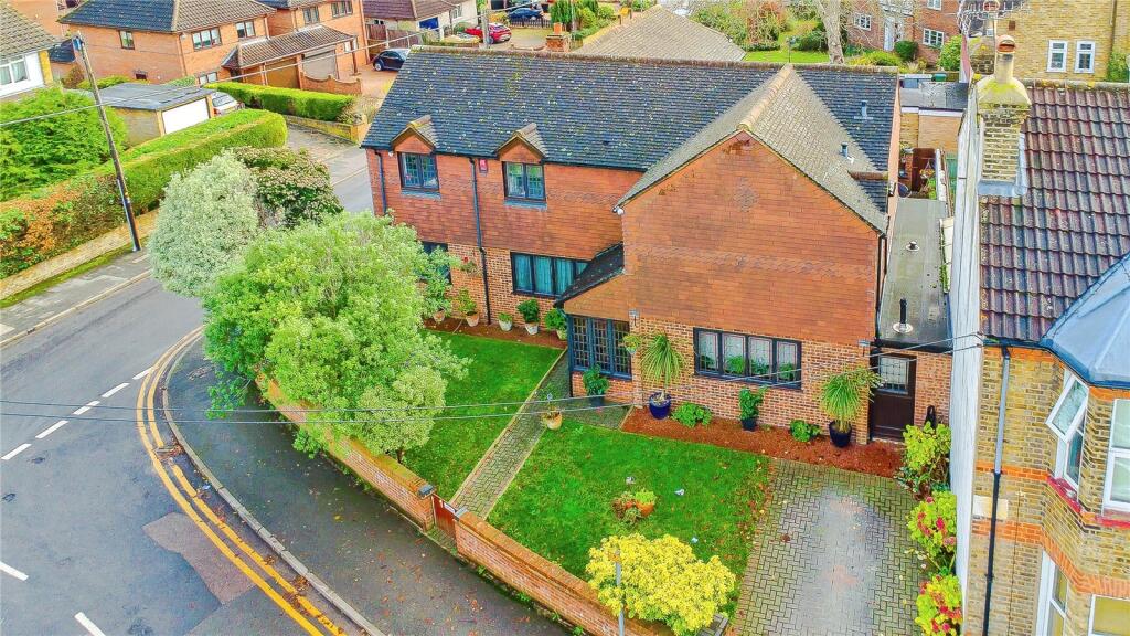 Main image of property: Claremont Road, Hextable, Kent, BR8