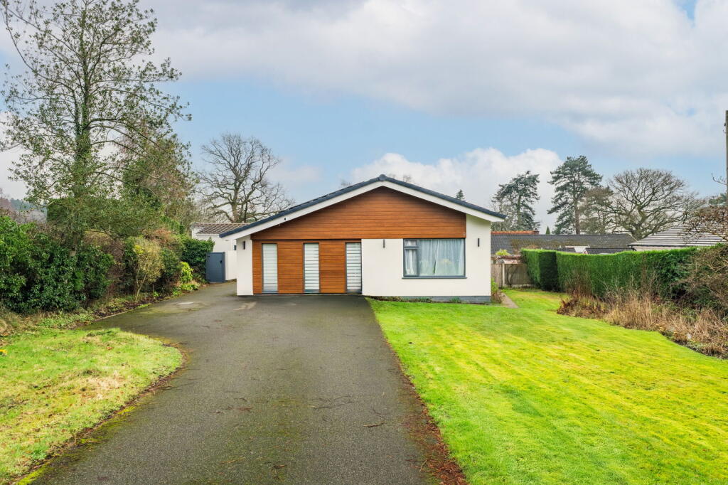 Main image of property: Brooms Lane, Kelsall, Tarporley, CW6 0QN