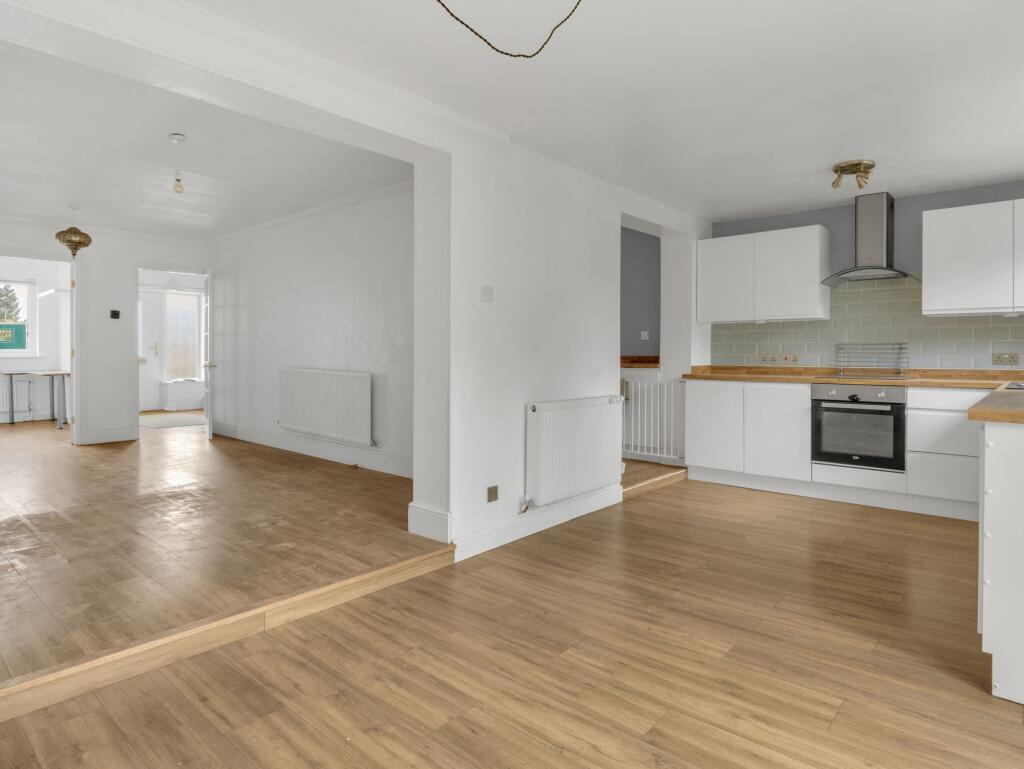 Rookery Close, Kibworth, LE8 photo 3