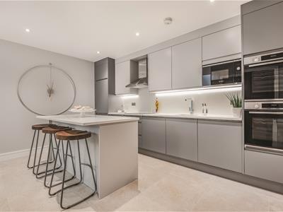 House in London - View 4