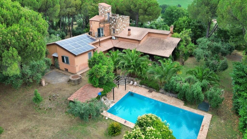 Main image of property: Fara in Sabina, Rieti, Lazio
