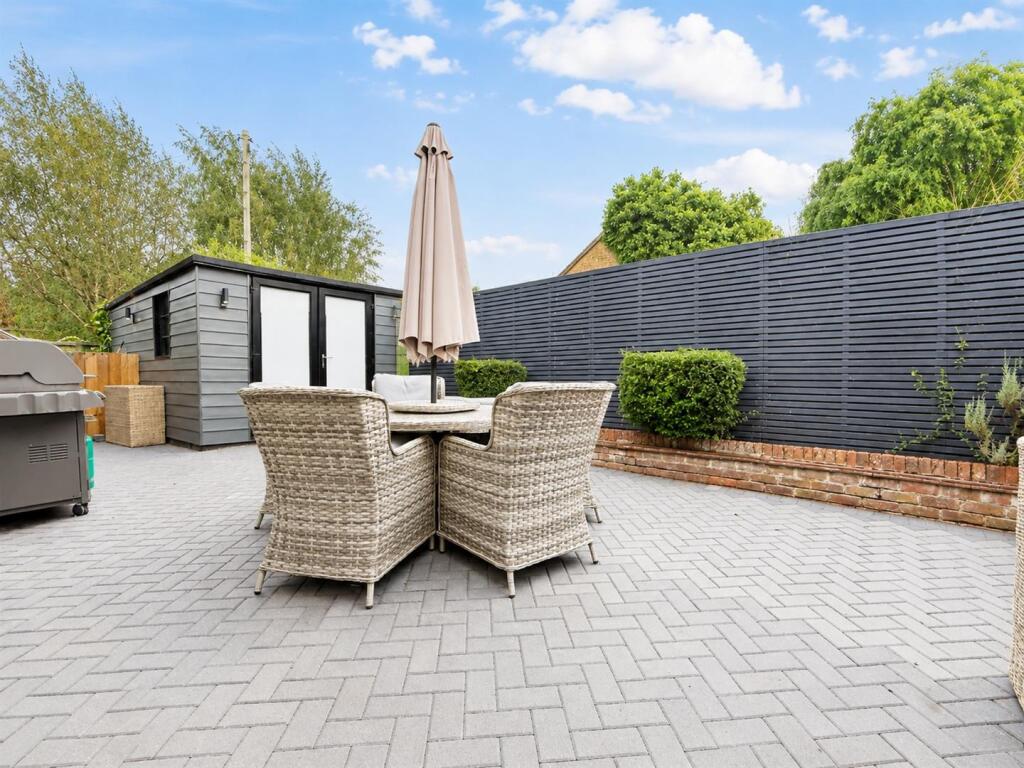 House in Chelmsford - View 4