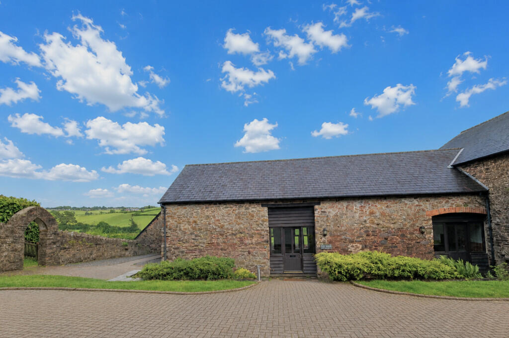 Main image of property: Nr Modbury, PL21