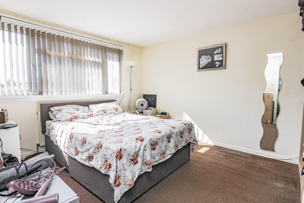 Dartmouth Close, Weston-super-Mare photo 4