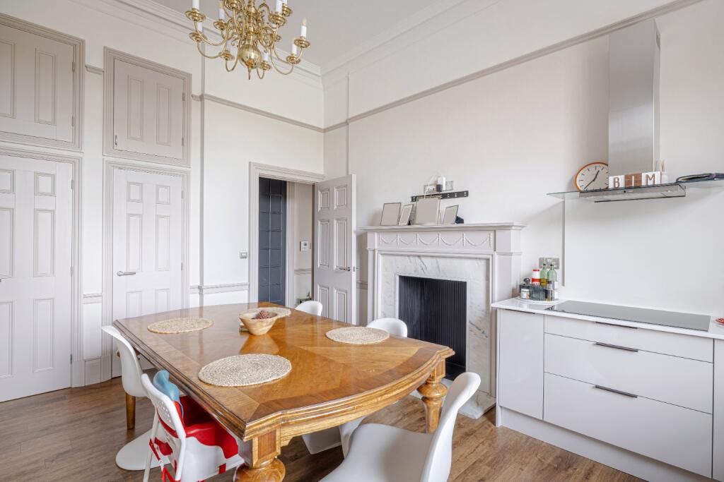 Apartment in Chelmsford - More