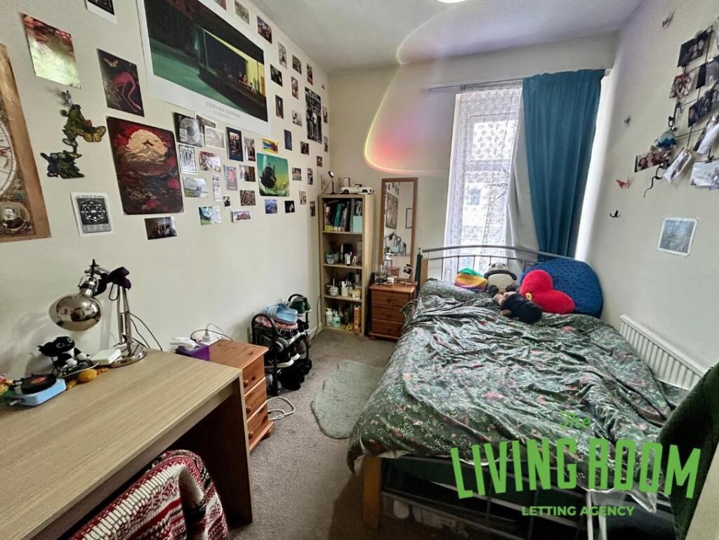 House in Cardiff - More