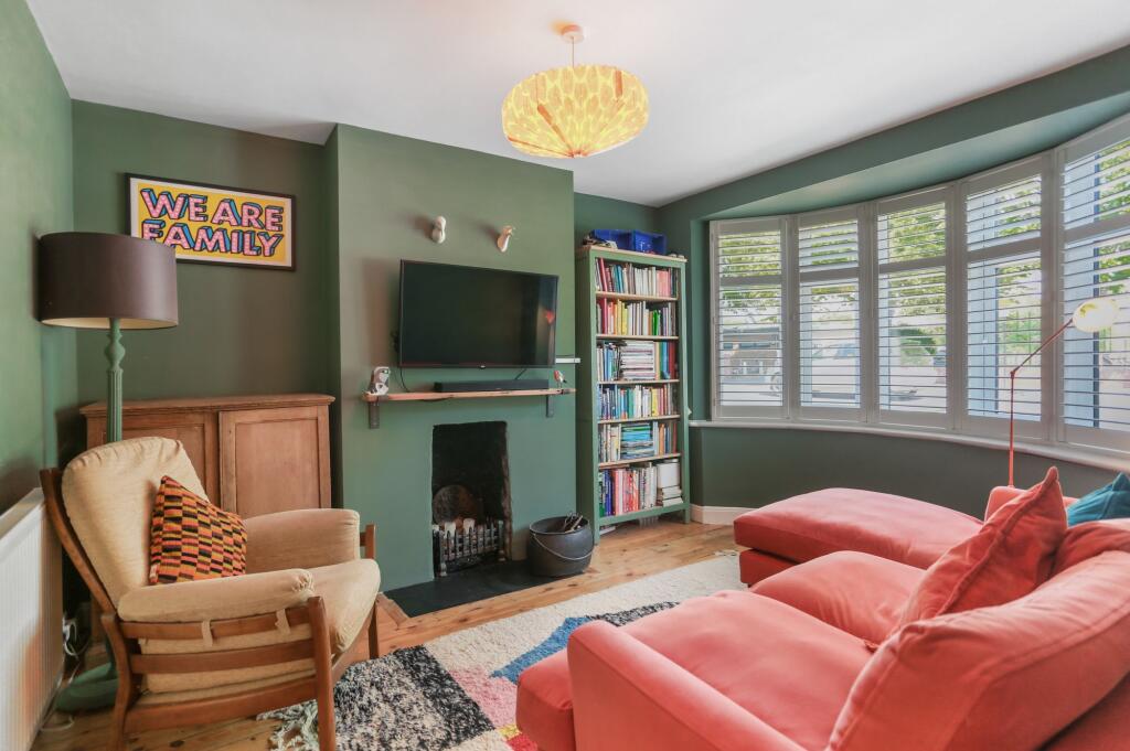 House in Brighton - View 2