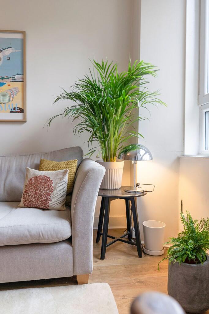 Apartment in Edinburgh, Hillside, Leith - View 4