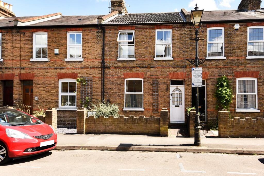 Main image of property: Duke Street, Windsor, SL4