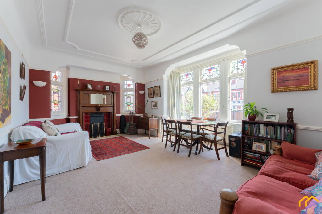 House in Wirral, Liverpool City Region - View 4