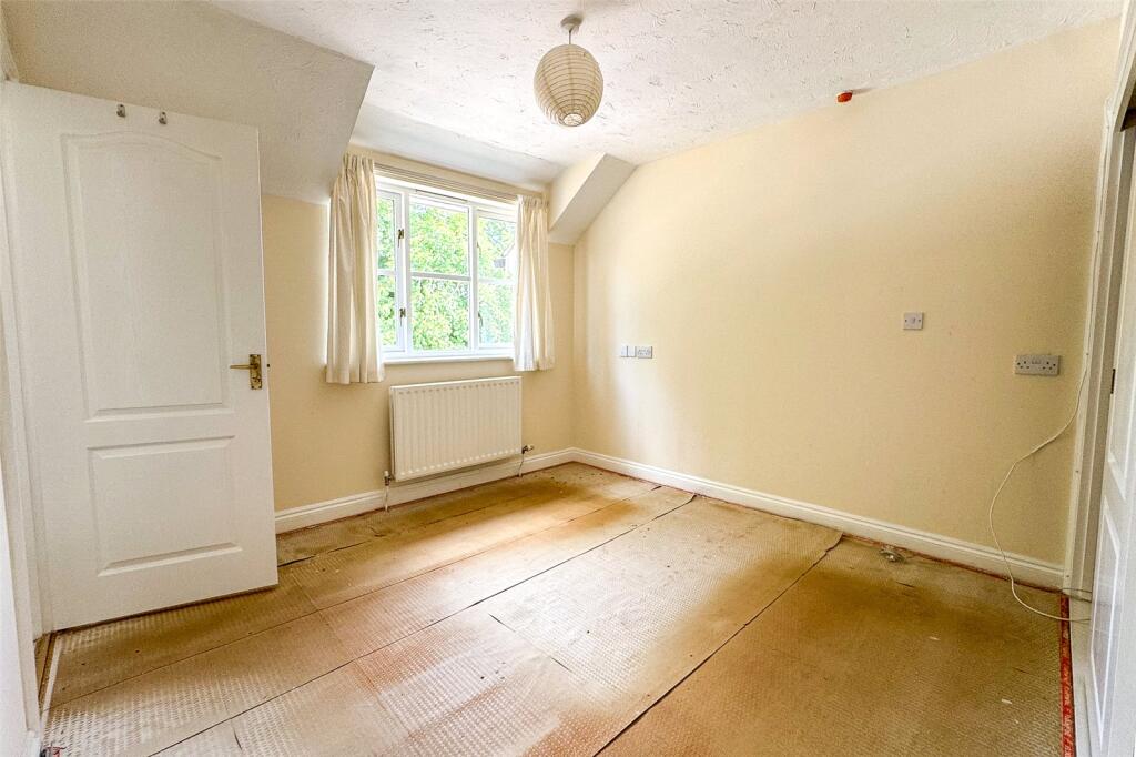 Marriot Terrace, Cedars Village, Chorleywood, Hertfordshire, WD3 - View 5