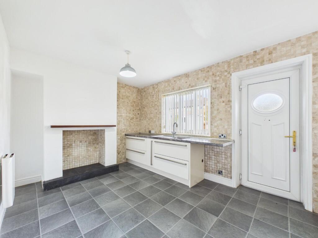 House in Bradford - View 2