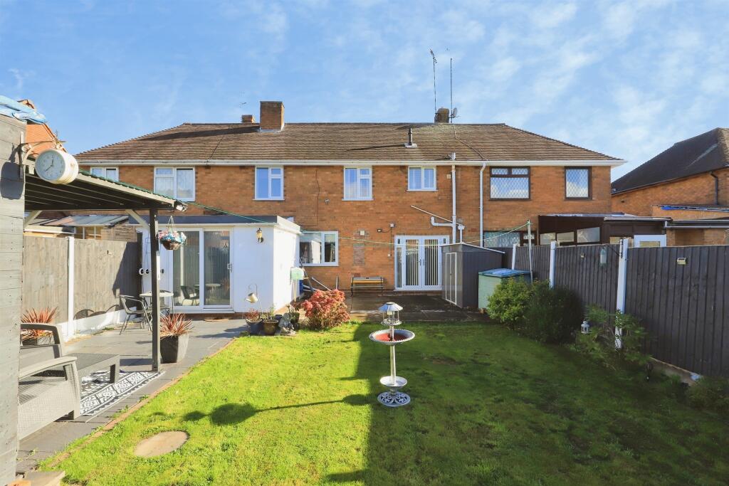 House in Wolverhampton, Perry Hall - View 2