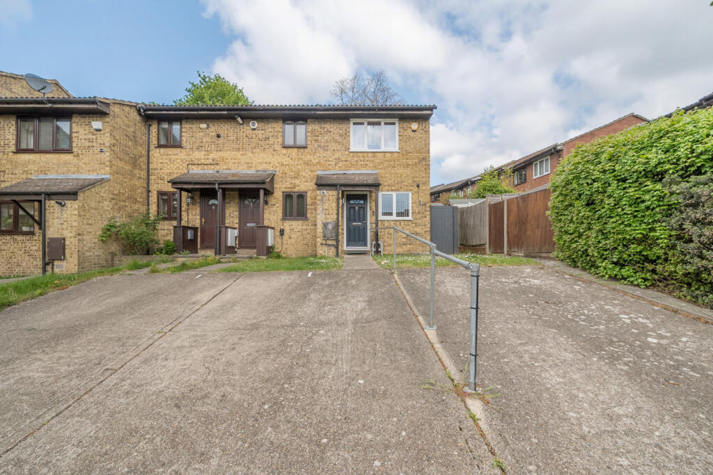 Main image of property: Sandpiper Way, Orpington