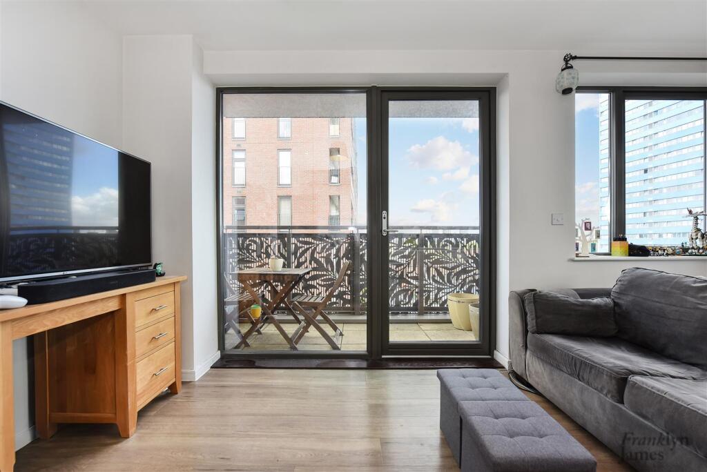 50 Hammersley Road, London - View 4