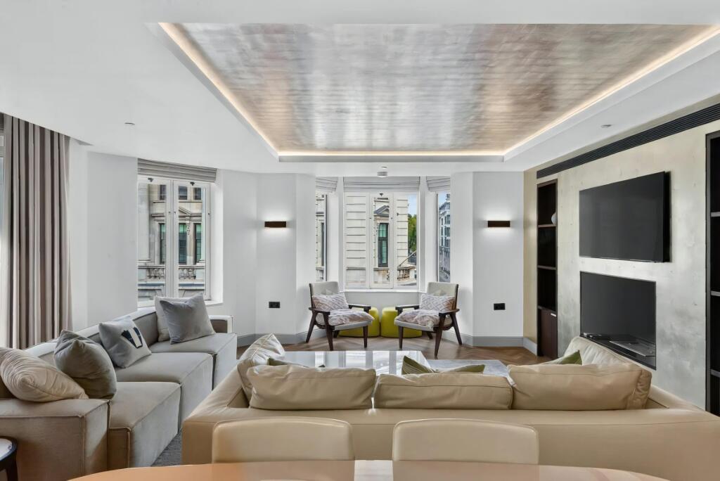 Apartment in London - View 5