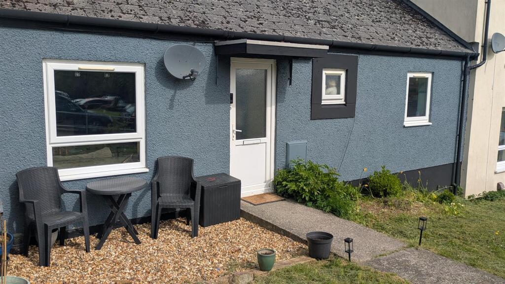 Main image of property: Caesarn, Cwrtnewydd, Llanybydder