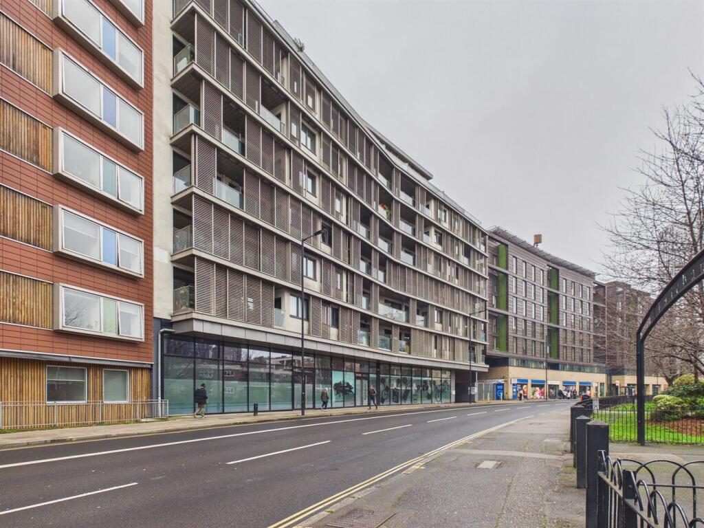 Main image of property: East Road, Old Street, N1