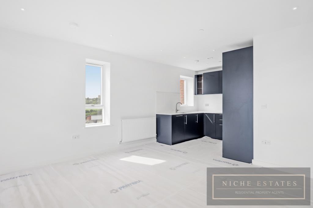 Mary Neuner Road, London, N8 - SEE 3D VIRTUAL TOUR! photo 3