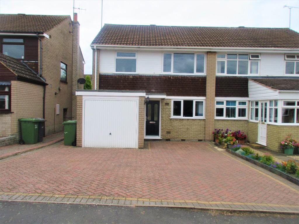 Main image of property: Cotswold Avenue, Stourport-On-Severn, Worcestershire, DY13