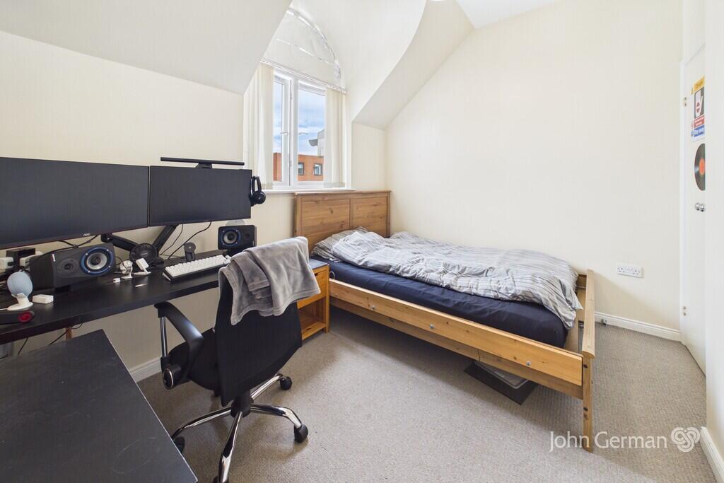Apartment in Leicester - More