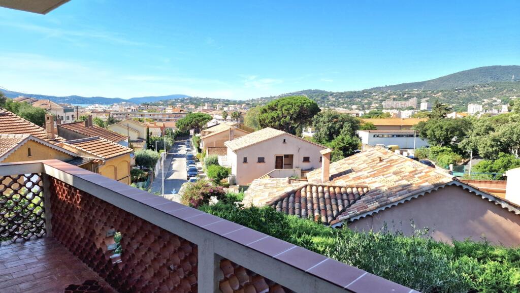 Main image of property: 83120 ste-maxime