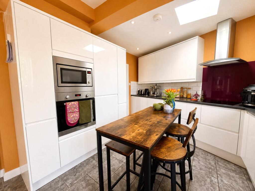 House in London - View 4
