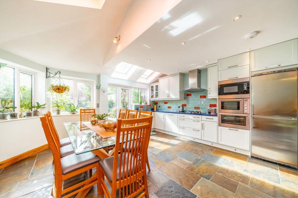House in London - More