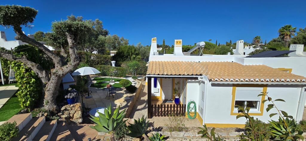 Main image of property: Algarve, Lagoa