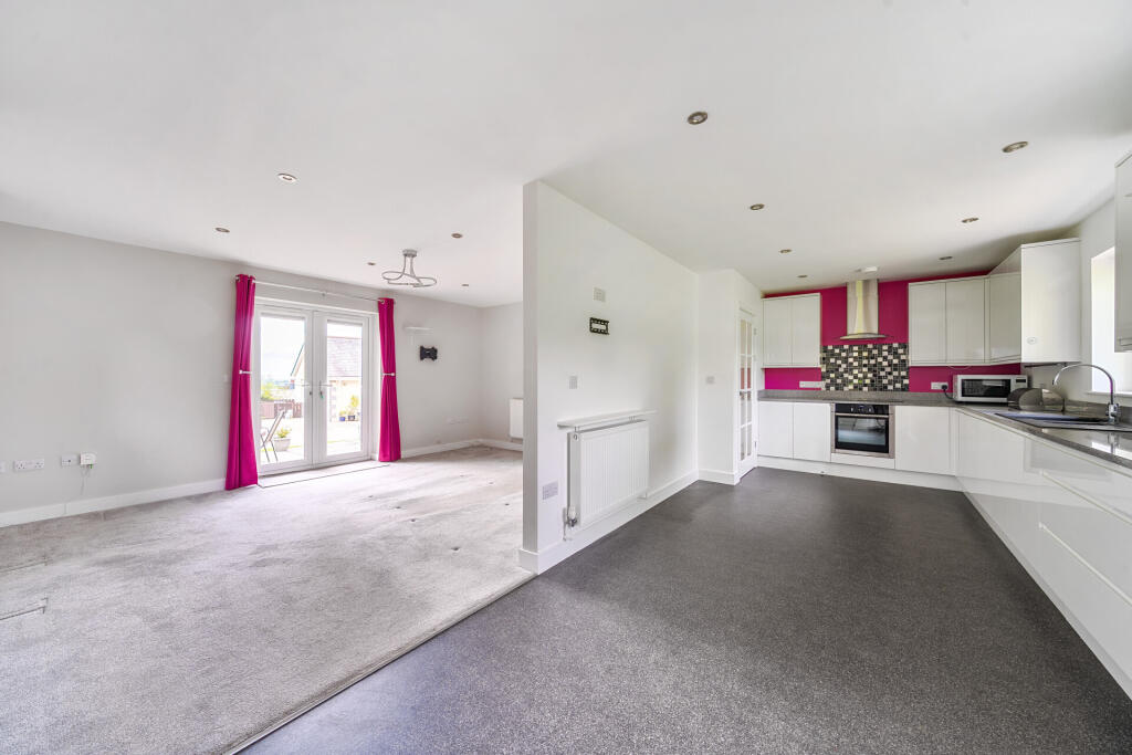 House in Plymouth - View 5