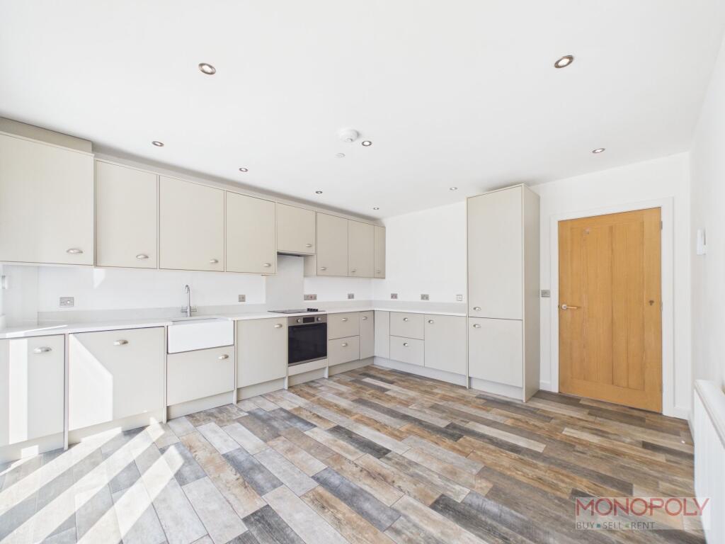 House in Wrexham, Hightown, Offa - View 5