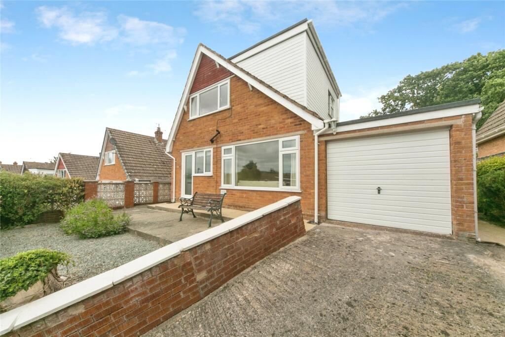 Main image of property: Top Llan Road, Colwyn Bay, Conwy, LL28
