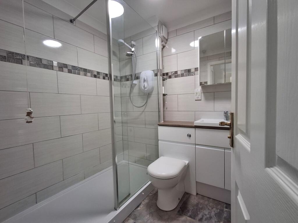 Apartment in Salisbury - View 5